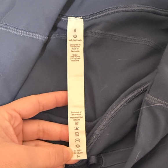 Lululemon Blue Performance Leggings - Picture 2 of 8